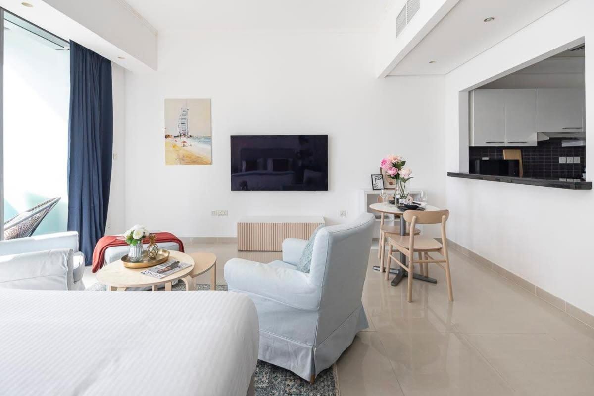 Frank Porter - Silverene Tower B Dubai Ngoại thất bức ảnh